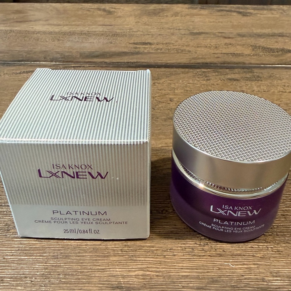 Avon‎ Isa Knox LXNEW Platinum Sculpting Eye Cream 25ml 0.84 fl oz New in Box